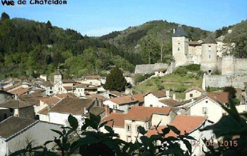 Location de vacances - Gîte à Châteldon - Vue sur Châteldon