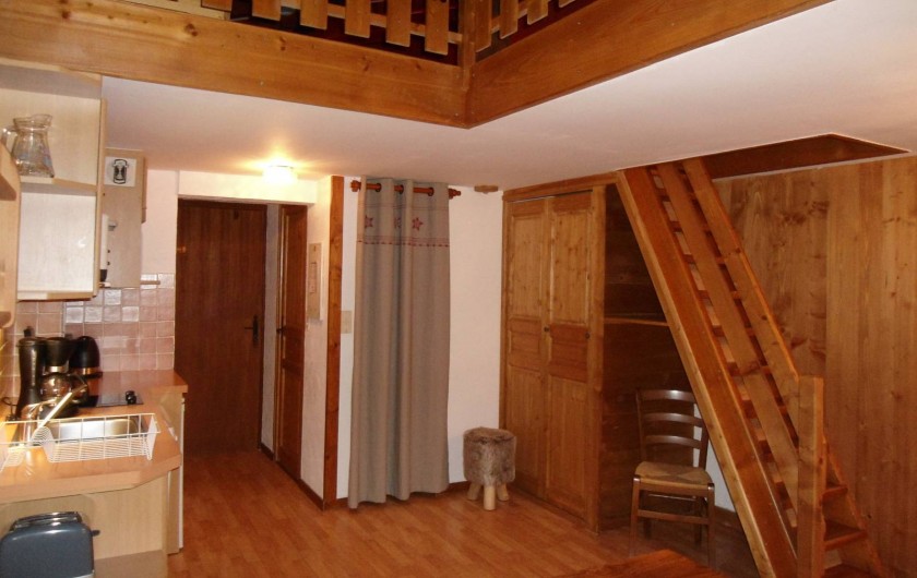 Location de vacances - Chalet à Cohennoz - " LES ARAVIS" APPARTEMENT DUPLEX - 6 pers. - escalier pour mezzanine...