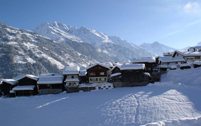Location de vacances - Chalet à Bruson - Village de BRUSON EN HIVER