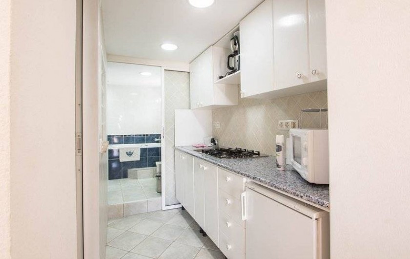 Location de vacances - Villa à Benissa - petite cuisine du studio