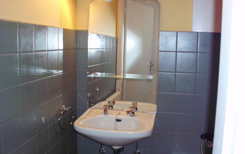 Location de vacances - Appartement à Koksijde - salle de bain avec bagnoire