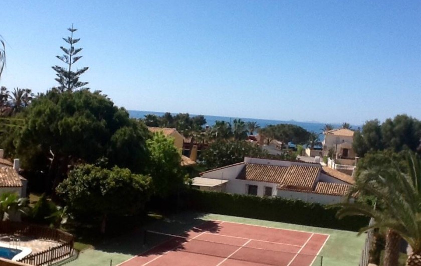 Location de vacances - Appartement à Torrevieja - Vue depuis la terrasse