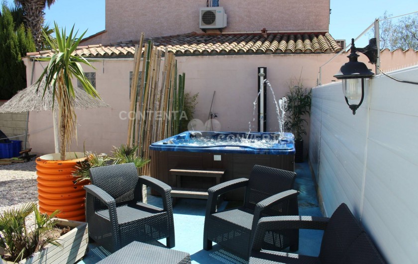 Location de vacances - Villa à Sainte Marie la Mer - espace détente après la plage