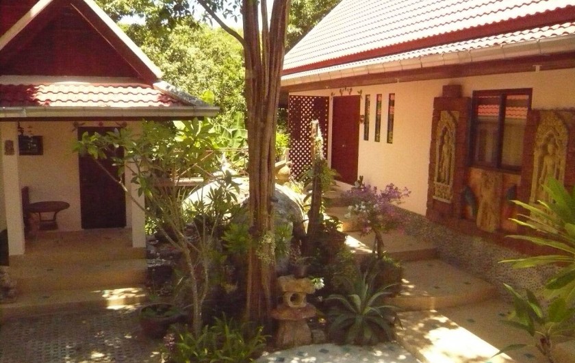 Location de vacances - Villa à Ko Samui - Deux modules organisés autour des rochers