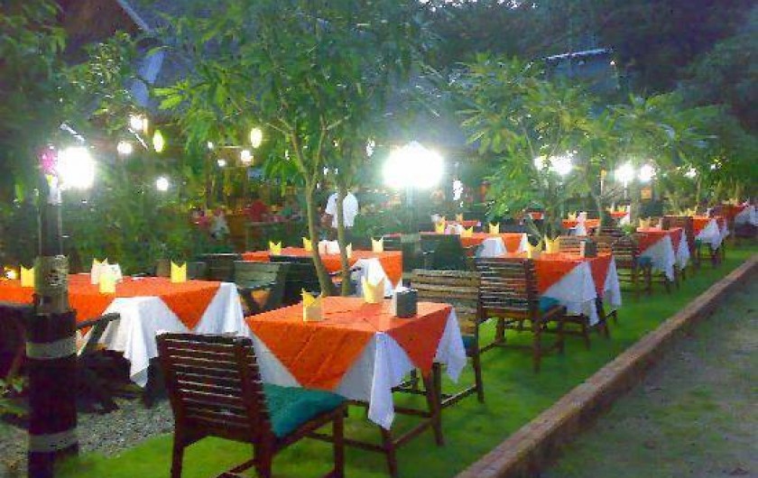 Location de vacances - Villa à Ko Samui - Un des restaurants de proximité, dégustation de plats typiques