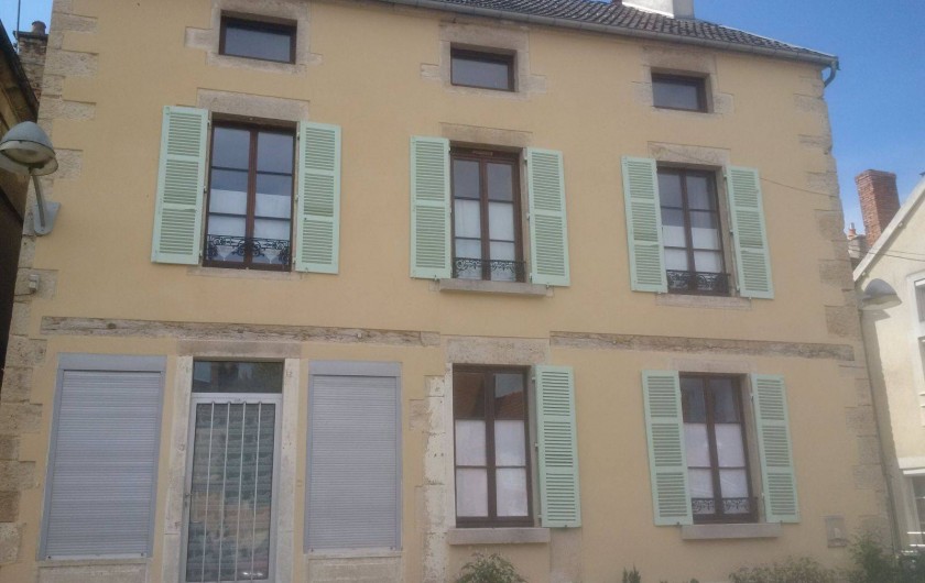 Location de vacances - Appartement à Laignes - Côté place
