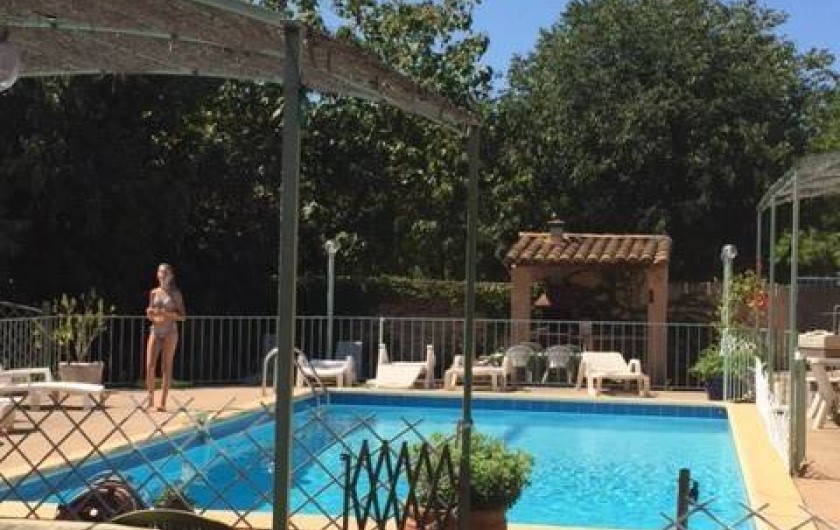 Location de vacances - Gîte à Gargas - Piscine