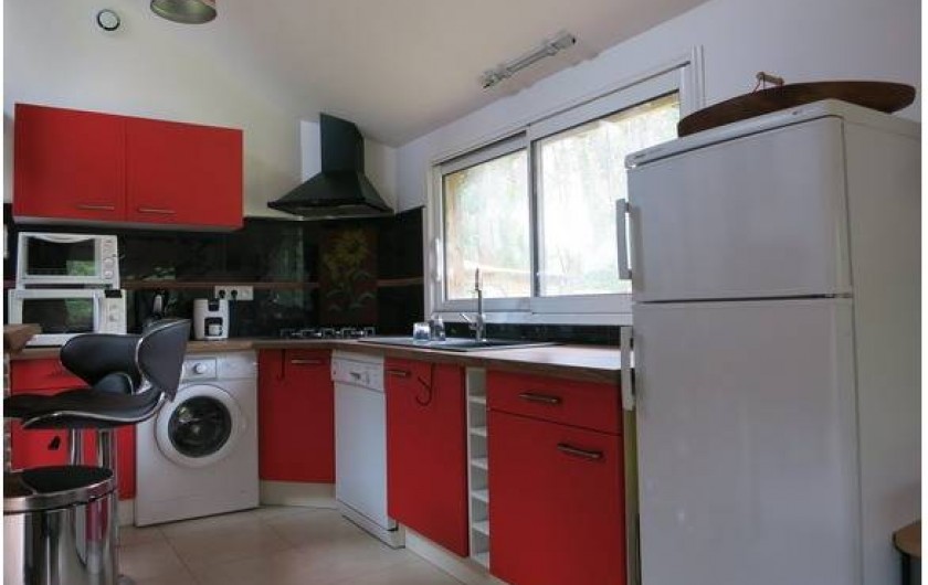 Location de vacances - Gîte à Magescq - la cuisine équipée comme "à la maison"
