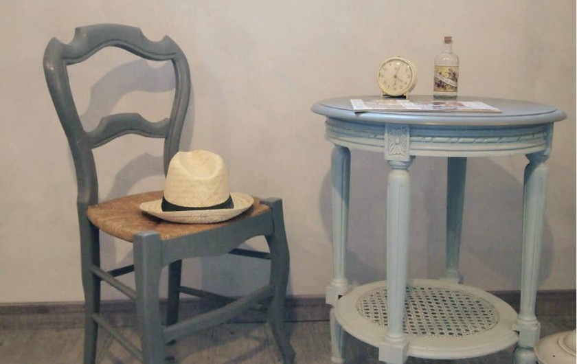 Location de vacances - Chambre d'hôtes à Saint-Saturnin-lès-Avignon - Chambre Angevine