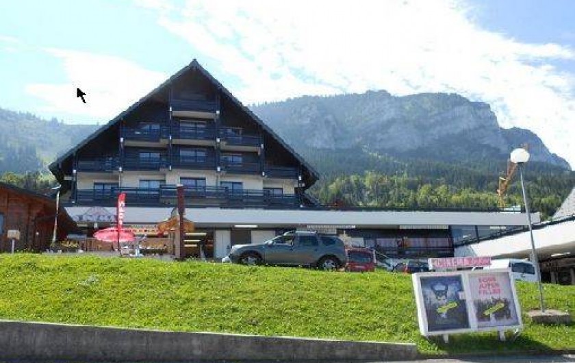 Location de vacances - Appartement à Thollon-les-Mémises