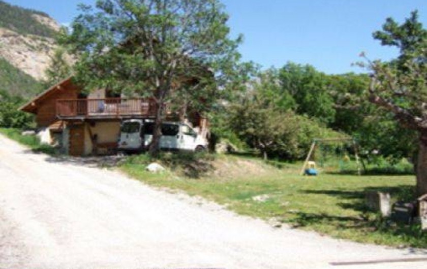 Location de vacances - Chalet à Les Vigneaux - vue générale   versant OUEST