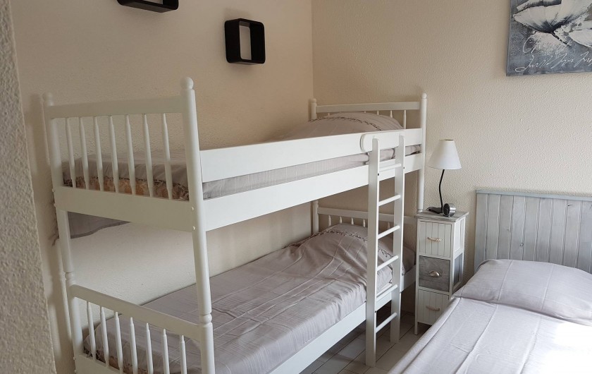 Location de vacances - Appartement à Port Leucate - Chambre lit double + lit gigogne