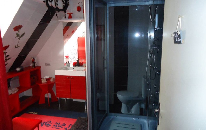 Location de vacances - Chambre d'hôtes à La Croix-en-Touraine - SALLE de BAINS de la suite familiale