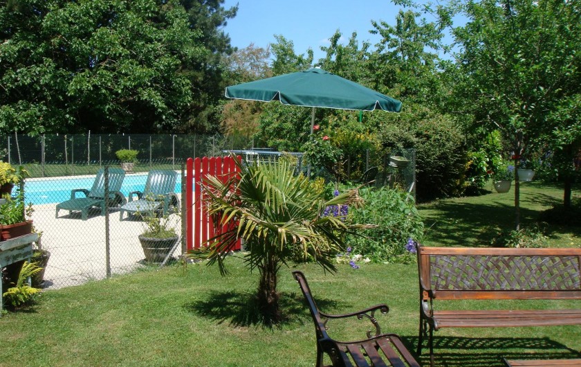 Location de vacances - Chambre d'hôtes à Messas - LE CLOS DE LA VIGNERONNE/JARDIN ET PISCINE