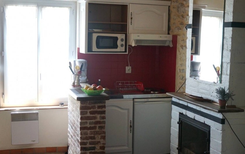 Location de vacances - Chambre d'hôtes à Messas - LE CLOS DE LA VIGNERONNE/ LE GITE_COIN CUISINE - SEJOUR