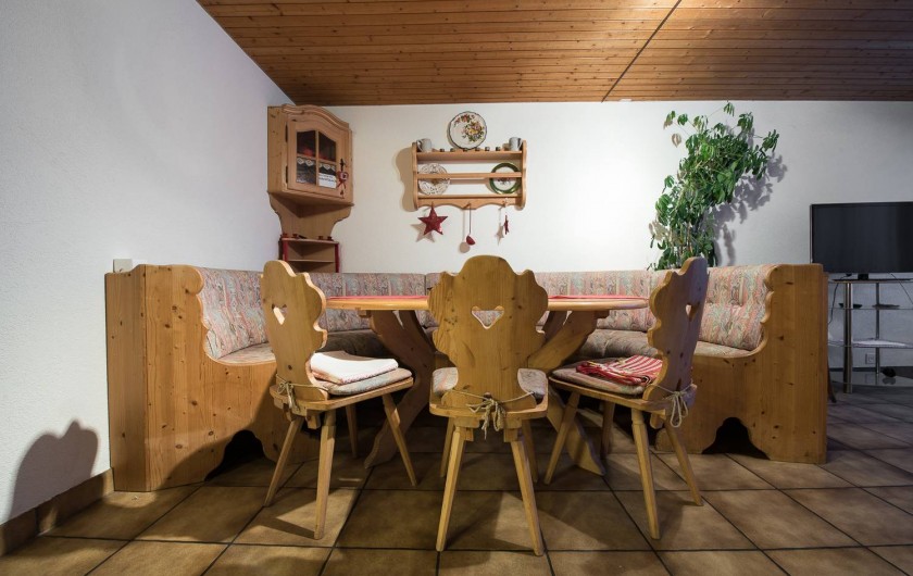 Location de vacances - Appartement à Fieschertal - Coin de manger Apprtemetn Seppi