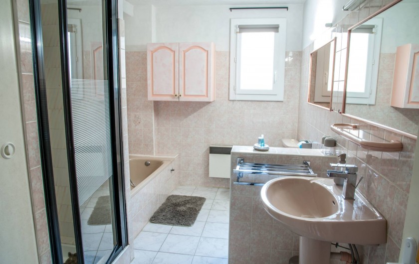 Location de vacances - Gîte à Béziers - Salle de bains Gîte