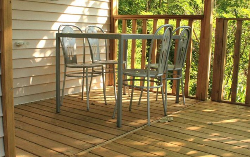 Location de vacances - Camping à Castelbouc - Extérieur mobil home