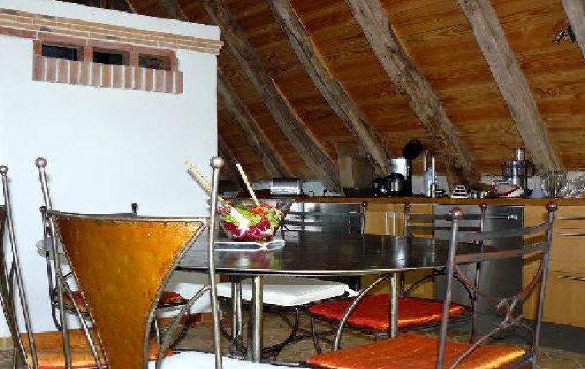 Location de vacances - Gîte à Lentillac-du-Causse - grand coin cuisine 