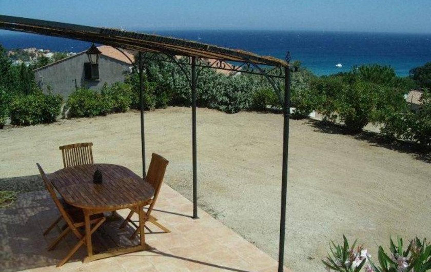Location de vacances - Appartement à Lumio