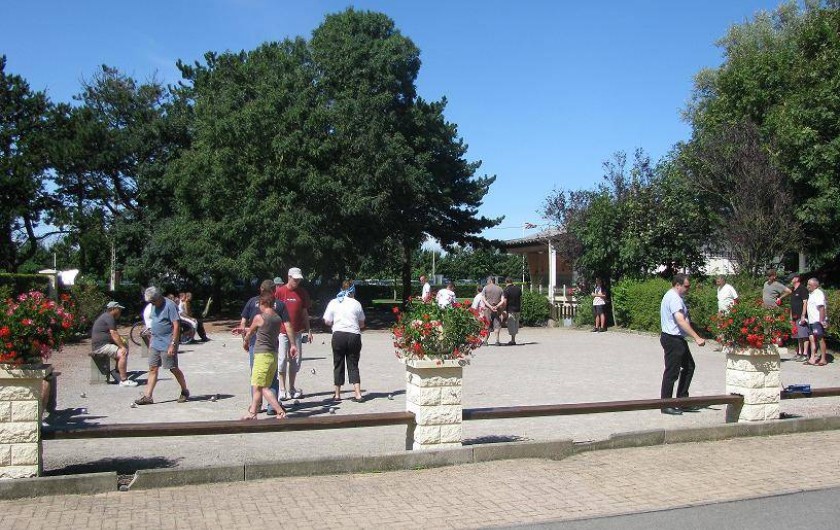 Location de vacances - Camping à Wacquinghen - terrain de pétanque