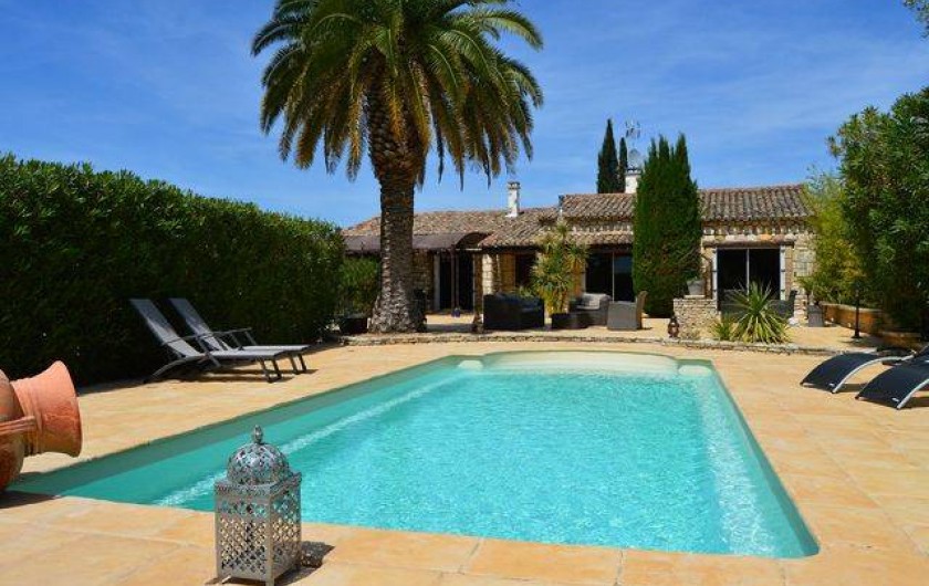 Location de vacances - Chambre d'hôtes à Aigues-Mortes - piscine