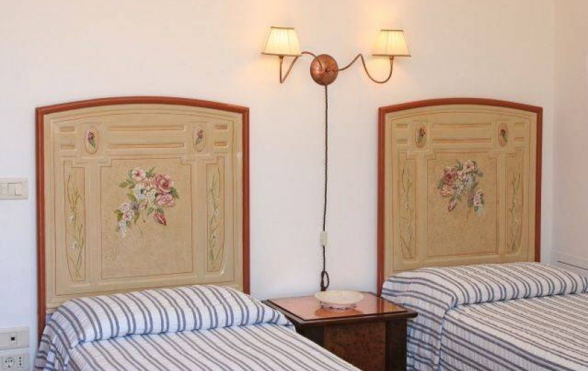 Location de vacances - Villa à San Venanzo - Chambre à coucher