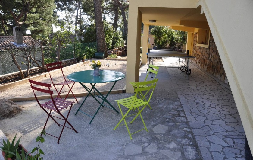 Location de vacances - Villa à Tamaris - Coin détente Rez de jardin exposé au  sud