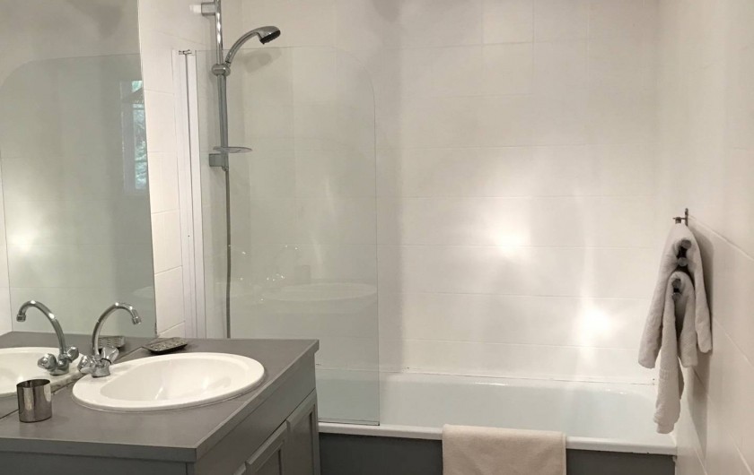 Location de vacances - Maison - Villa à Aix-en-Provence - (Salle de Bain 6m²)