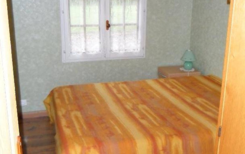 Location de vacances - Gîte à Berville-sur-Mer - chambre du rez de chaussée