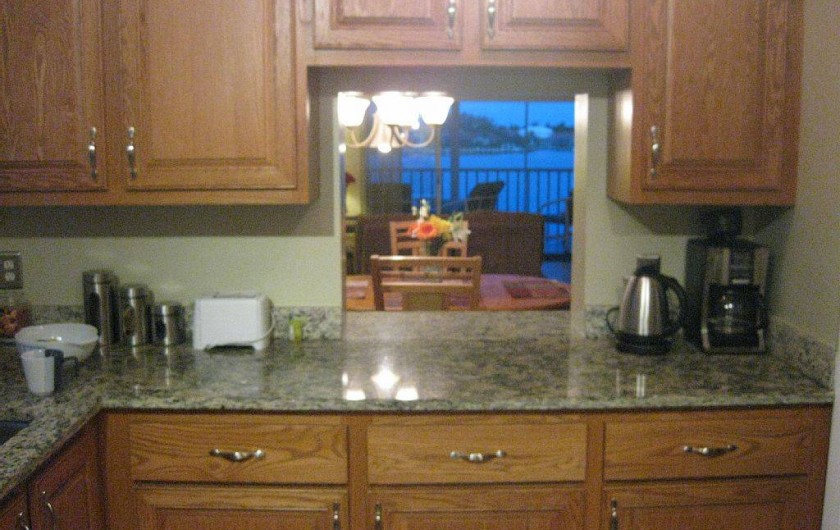 Location de vacances - Appartement à Marco Island - Cuisine tout équipée avec comptoirs granit