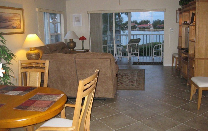 Location de vacances - Appartement à Marco Island - Salle à manger - salon