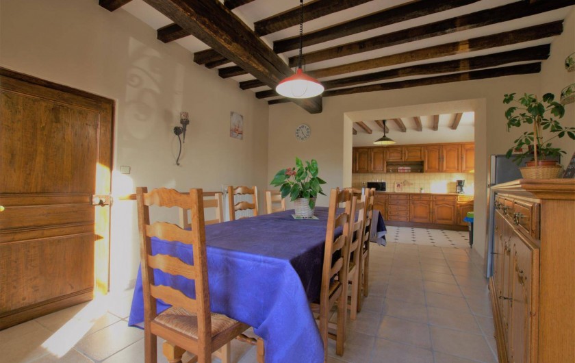 Location de vacances - Gîte à Neuville-sur-Vanne - SALLE A MANGER