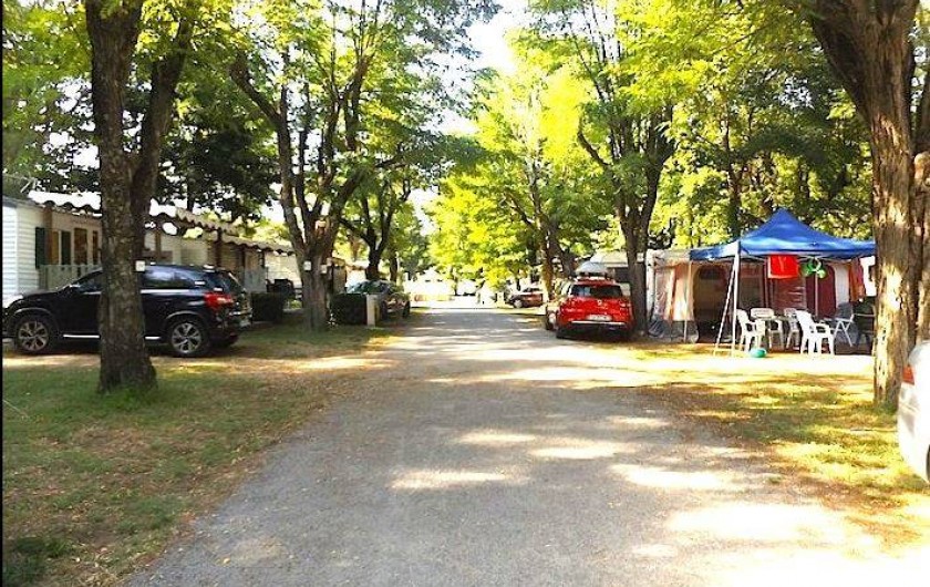 Location de vacances - Camping à Sampzon