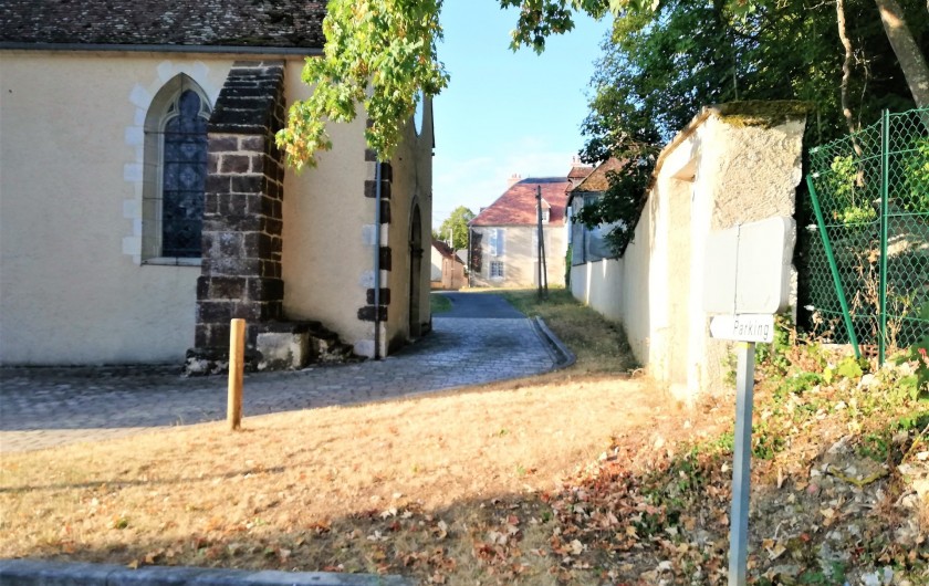 Location de vacances - Gîte à Sury-en-Vaux - Rue dans le village de Sury-en-vaux