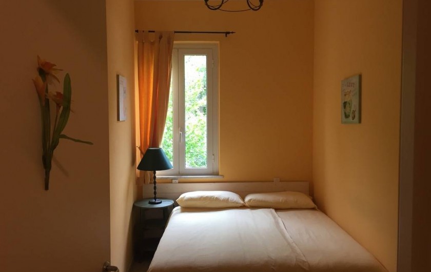 Location de vacances - Chambre d'hôtes à Finale Ligure - Jaune