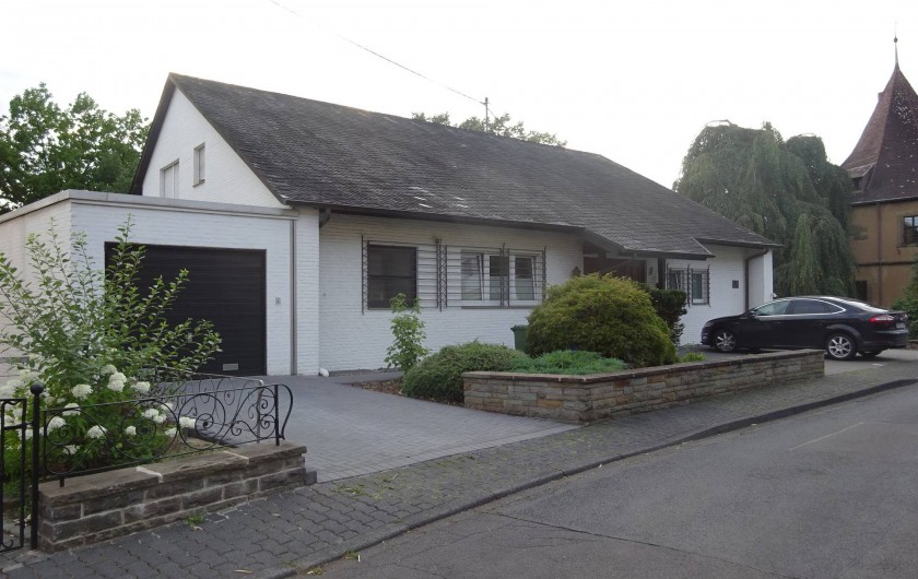 Location de vacances - Appartement à Linz am Rhein - Vu de la maison du coté d'arrivé