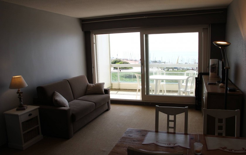 Location de vacances - Studio à Hardelot-Plage - vue de la pièce de vie depuis la cuisine