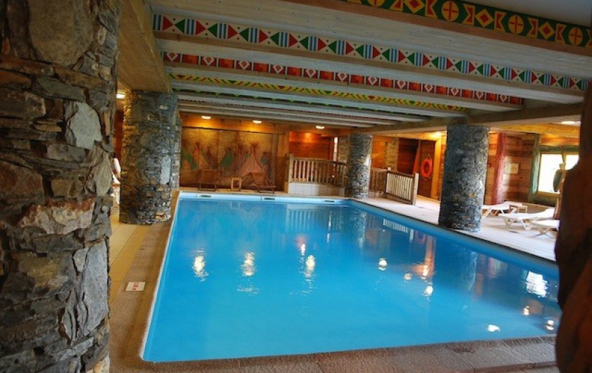 Location de vacances - Appartement à Arc 1800 - La piscine couverte et chauffée avec saunas et hammam est disponible au rdc