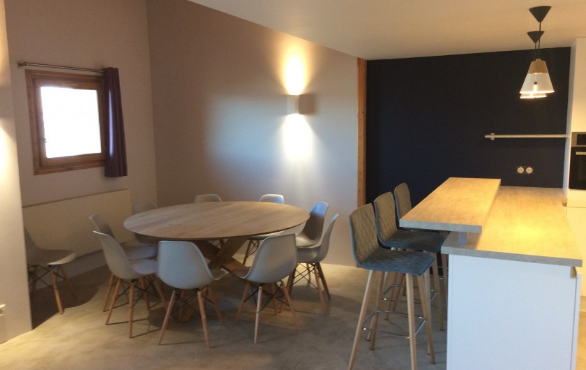Location de vacances - Appartement à Arc 1800 - Coin salle à manger pour 10 personnes