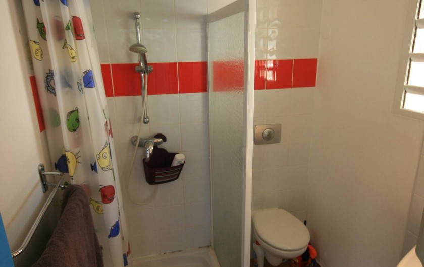 Location de vacances - Appartement à Sainte-Anne - Salle de douche