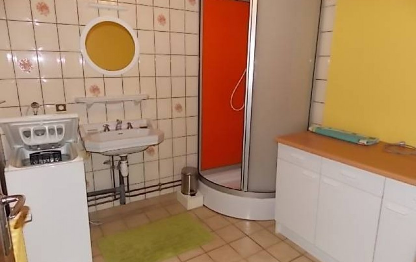 Location de vacances - Gîte à Rochesson - Salle de Bain Chalet