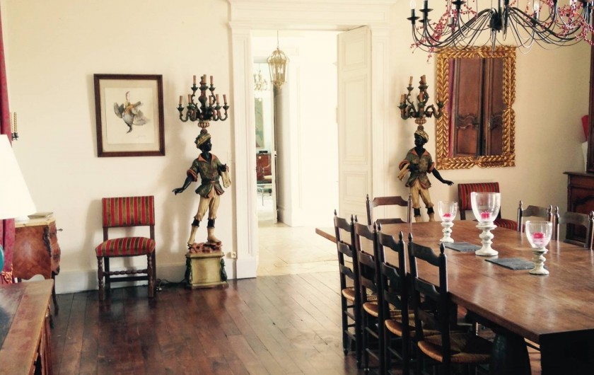 Location de vacances - Château - Manoir à Montreuil-Bonnin - salle à manger 18 couverts possible