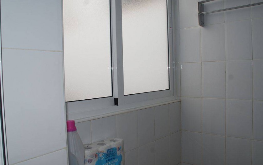 Location de vacances - Appartement à Punta Prima - Balcon laverie