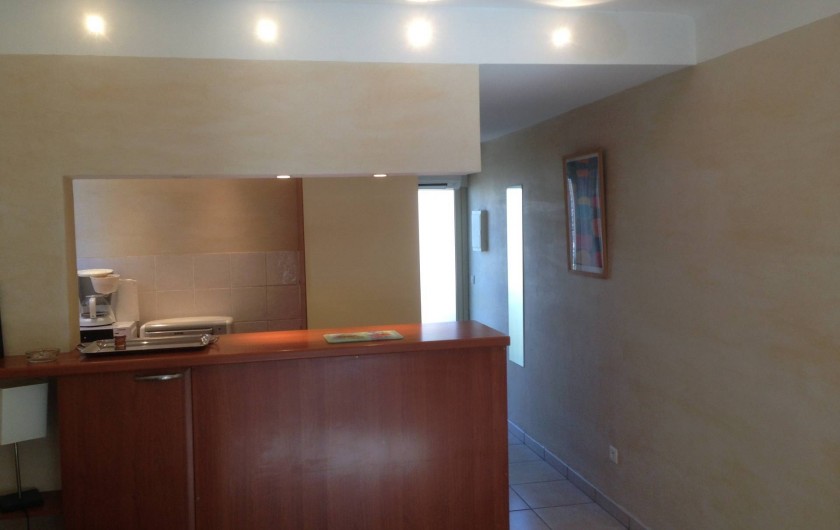 Location de vacances - Studio à Sanary-sur-Mer - Bar