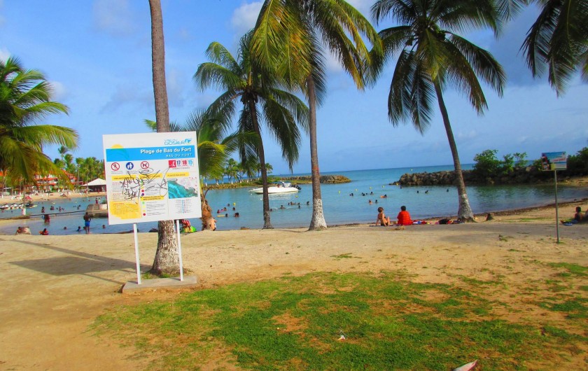 Location de vacances - Studio à Le Gosier - Plage de Bas du Fort