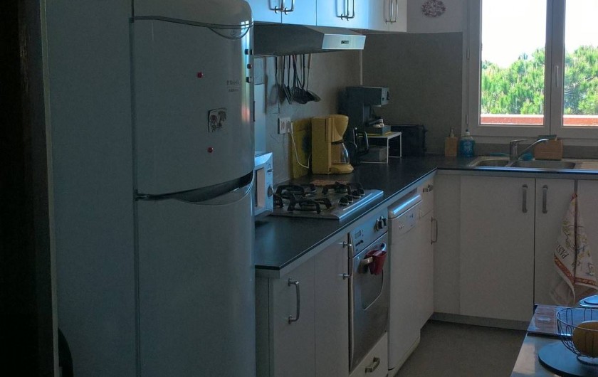 Location de vacances - Appartement à Le Grau-du-Roi - Cuisine donnant au Sud