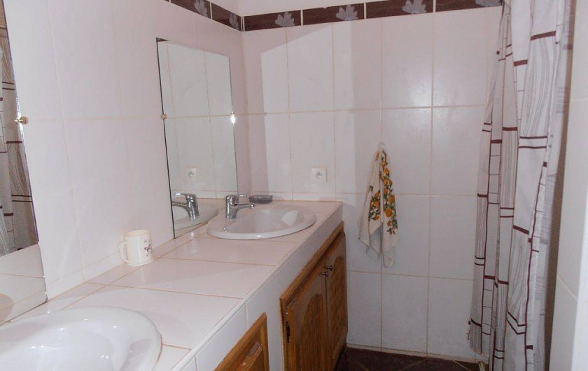 Location de vacances - Villa à Somone - une des 3 salles de bain