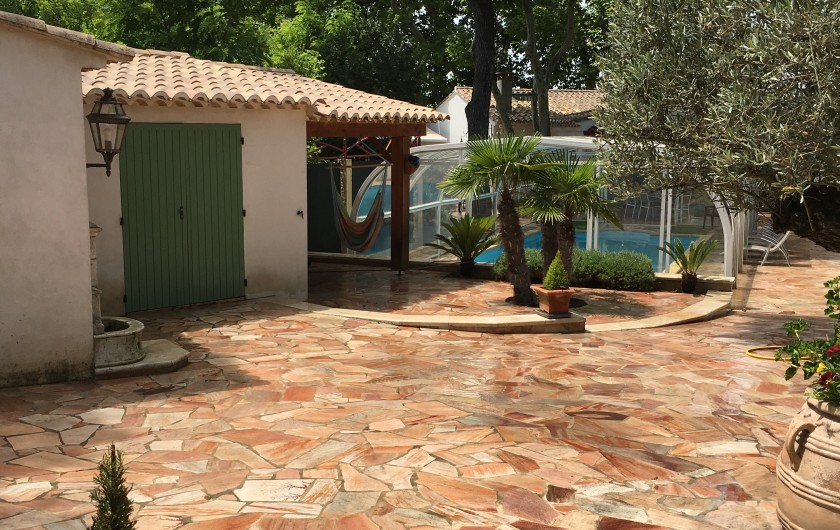 Location de vacances - Villa à Uzès - Terrasse