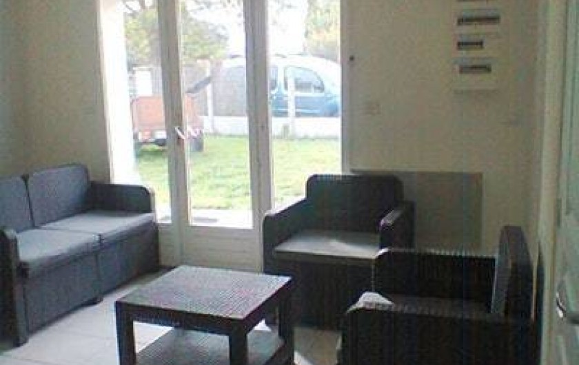 Location de vacances - Villa à Gujan-Mestras - petit salon pouvant être transporté à l'extérieur